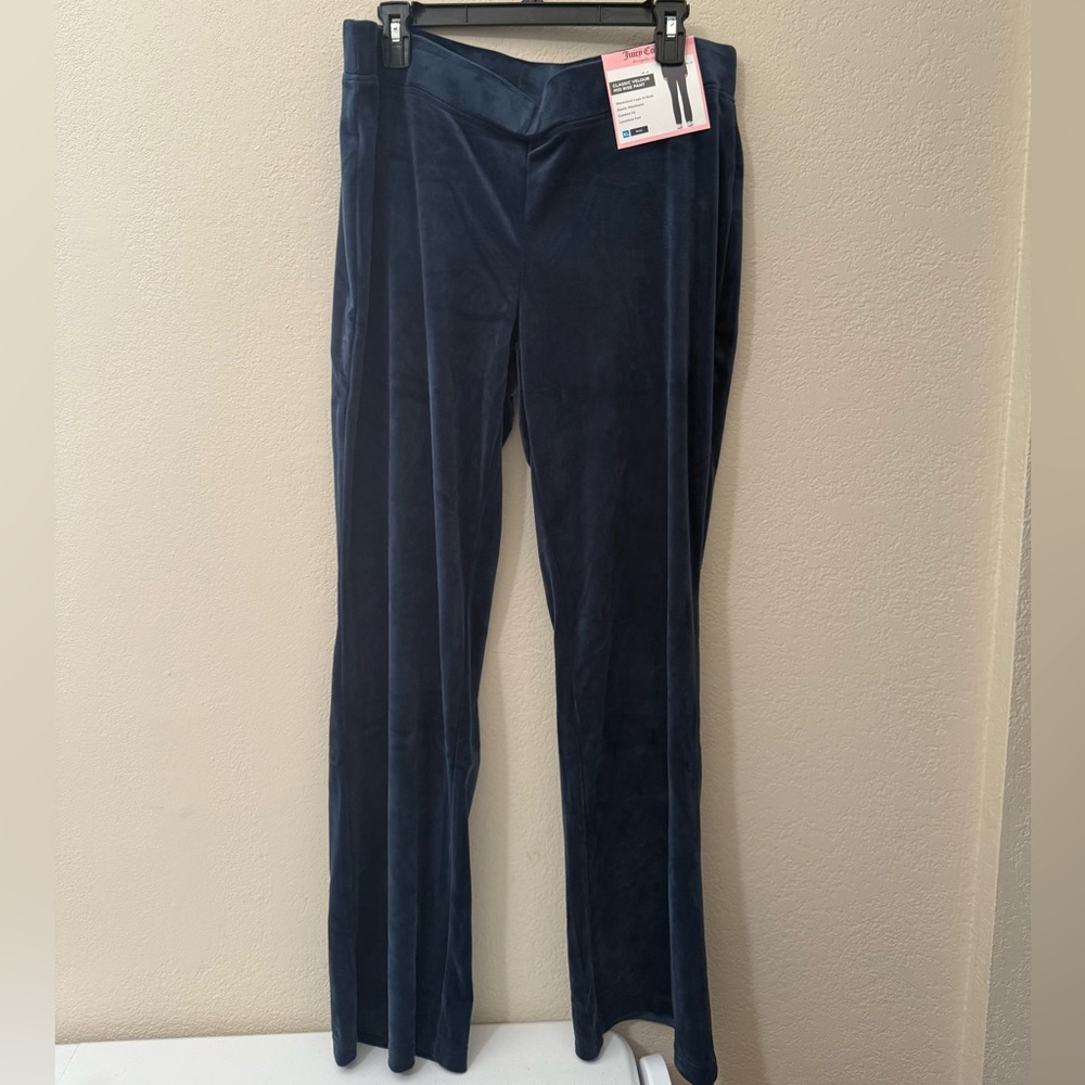 Juicy Couture Classic Velour Mid Rise Pants - Picture 3 of 5